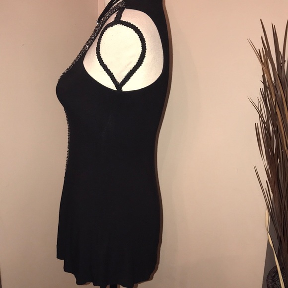 🦋 Beautiful, like new fitted top. - Picture 3 of 9